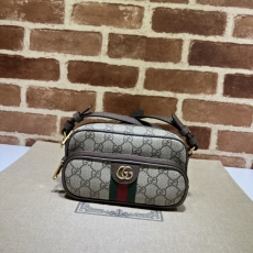 Gucci Satchel Bags